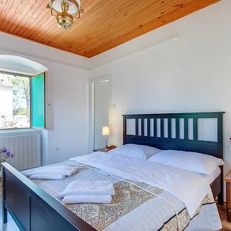 Unique Antistress Oasis Antiqua *