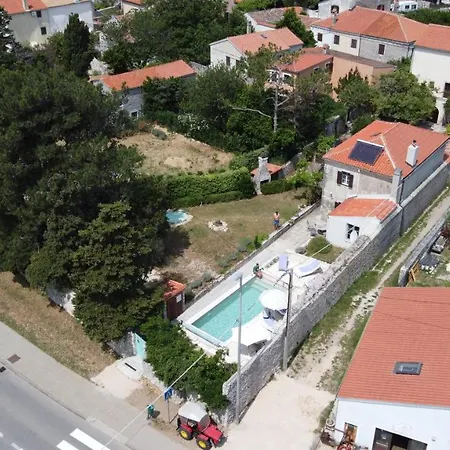 Vila Unique Antistress Oasis Antiqua
