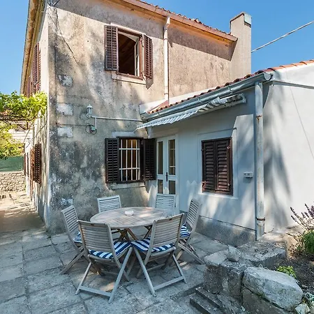Vila Unique Antistress Oasis Antiqua